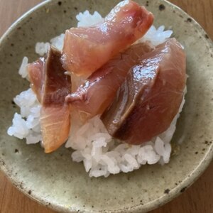 ハマチのごま油漬け